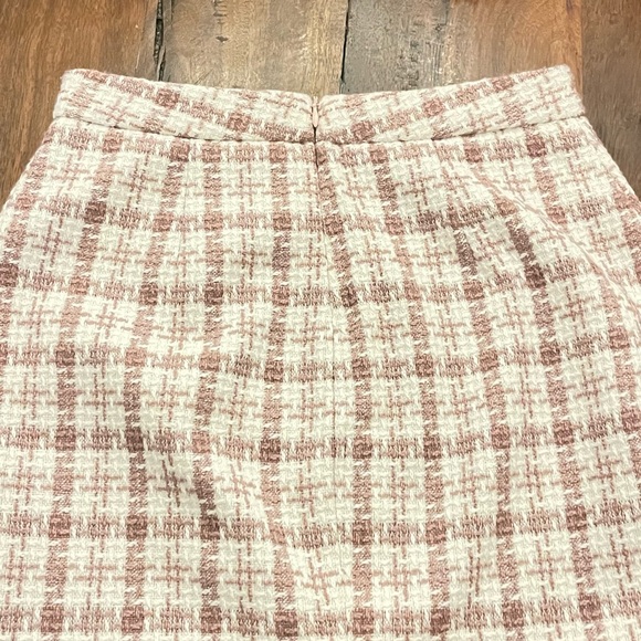 Knit Mini Skirt - Picture 2 of 2